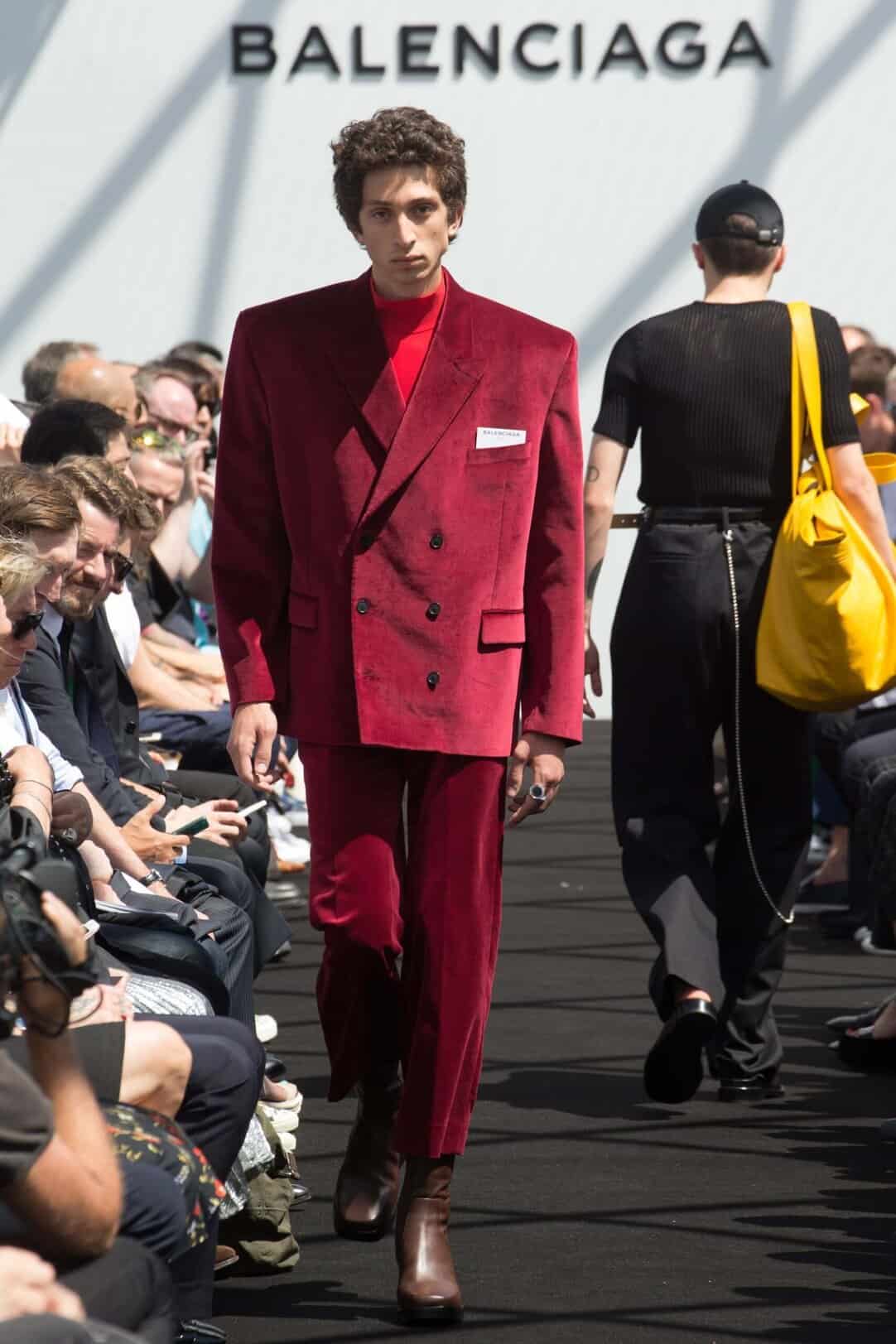 Balenciaga: Menswear SS17 - 10 Magazine